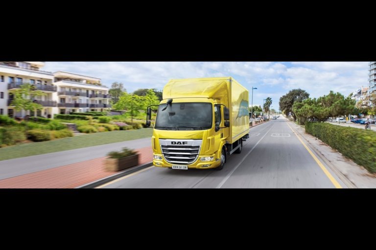 DAF reveals Next-Gen DAF XB urban delivery vehicles - FutureCar.com - via  @FutureCar_Media